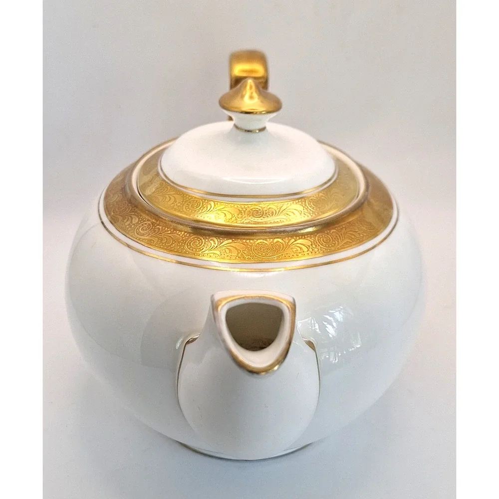 Vintage Aynsley Argosy 8360 Teapot England Bone China Heavy Gold Gilt Rare